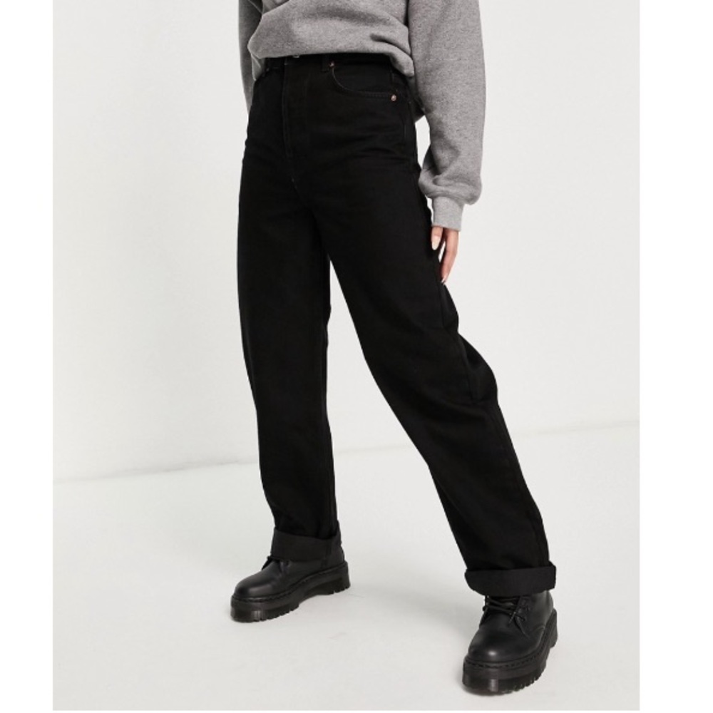 TOPSHOP Highwaisted Oversized Mom Jean